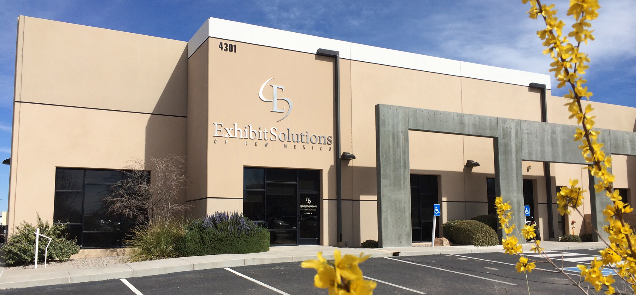 Exhibit Solutions of New Mexico Large Building Photo